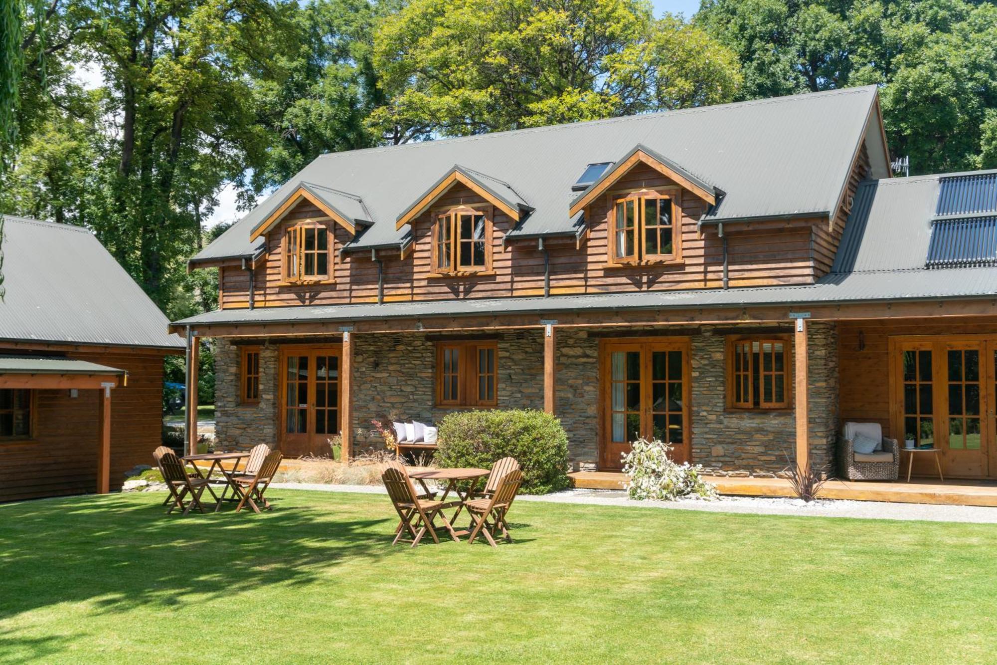 Wanaka Homestead Lodge & Cottages 외부 사진